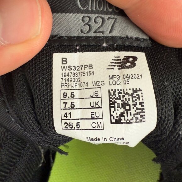 New Balance 327 Black Dark Violet Women's Size 9.5 US - WS327PB - Picture 2 of 13